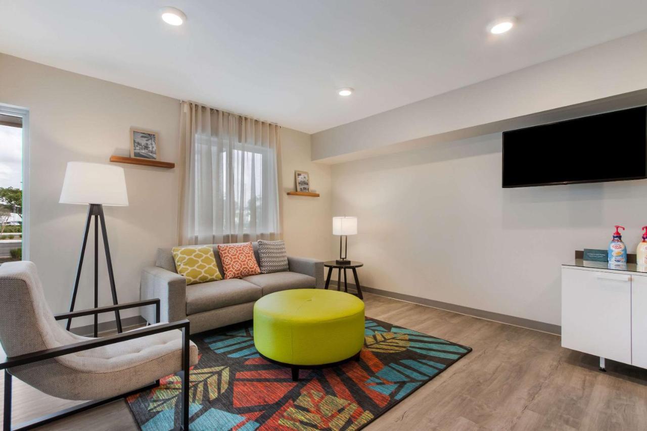 Woodspring Suites Tamarac Zewnętrze zdjęcie